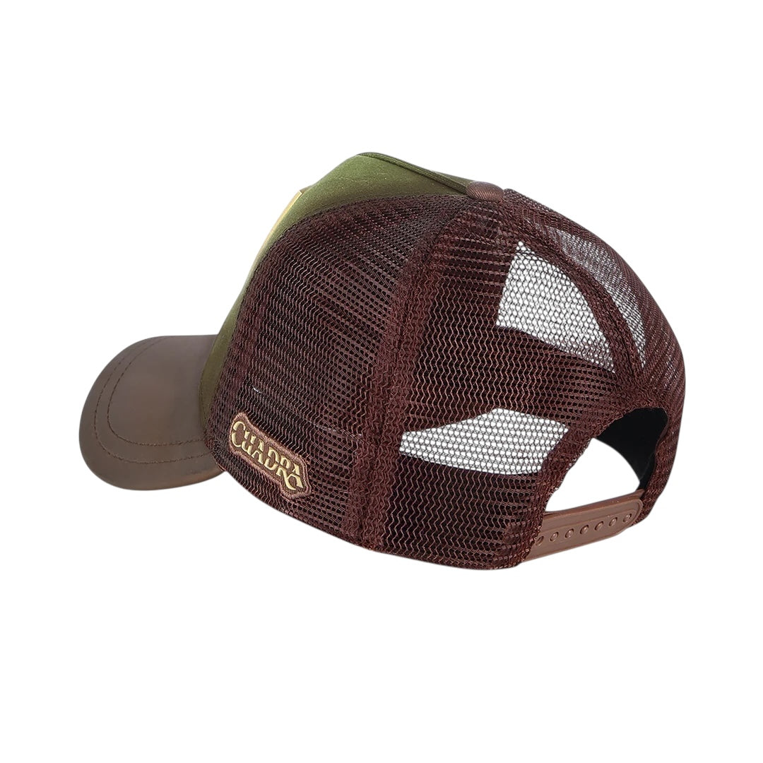 Gorra en piel genuina con diseño de caimán