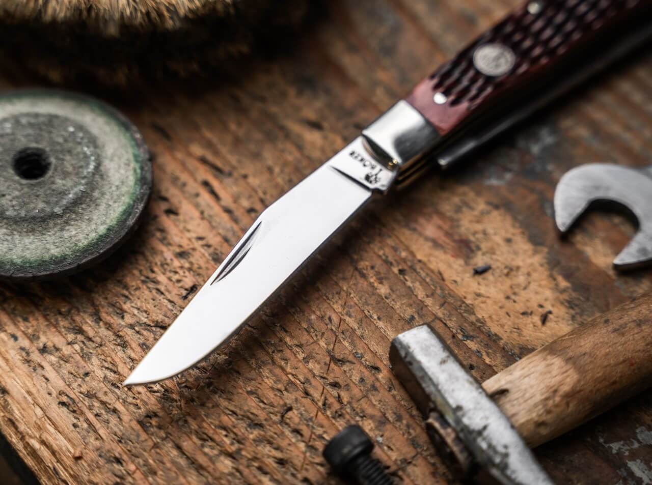 Navaja Boker 1095 Trapper Jigged Brown Bone