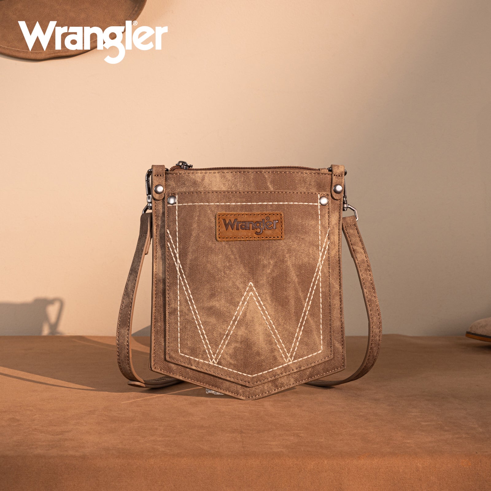 Bolsa Wrangler WG219-183BR café lateral
