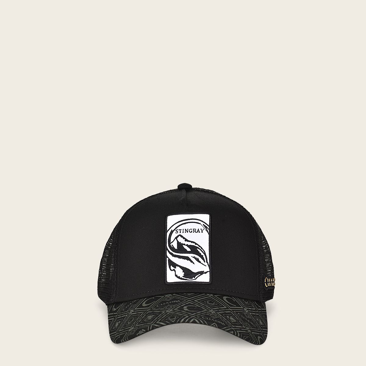 Gorra Cuadra con Parche de Mantarraya